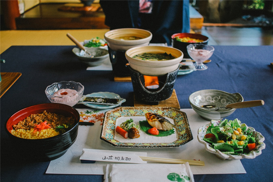 整木定制餐廳設計，感受有顏有味的生活藝術(shù)(圖1)